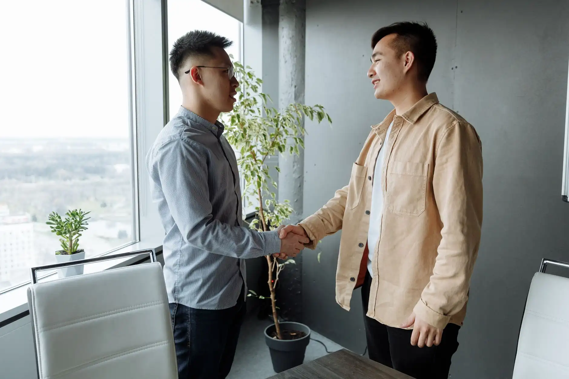 昆明沛然科技蛋白粉与钙片产品技术参数对比分析