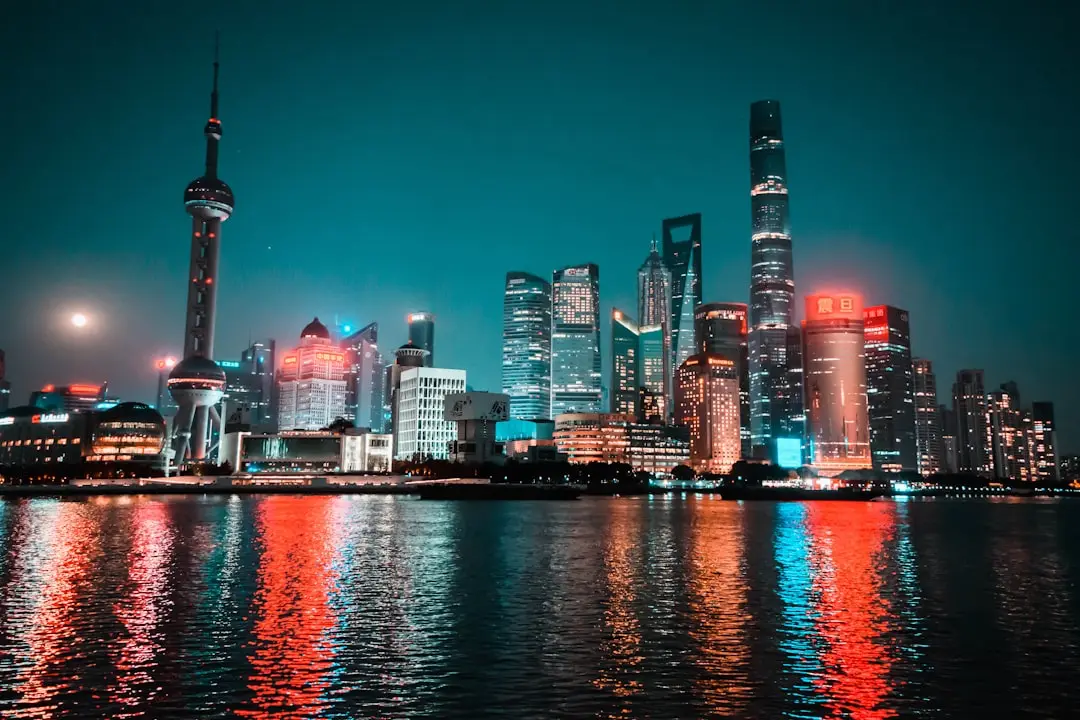 2024年昆明中老年健康管理营养品选购指南：蛋白粉与钙片搭配建议