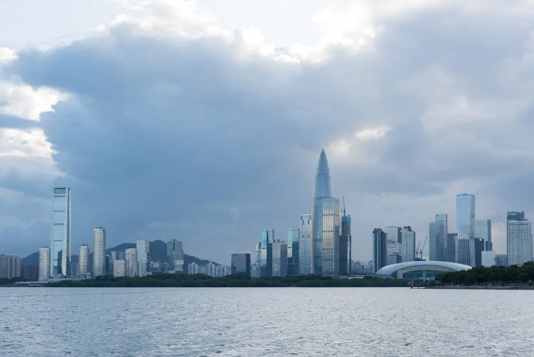 昆明沛然科技解析：蛋白粉维生素钙片如何协同构建科学营养补充体系